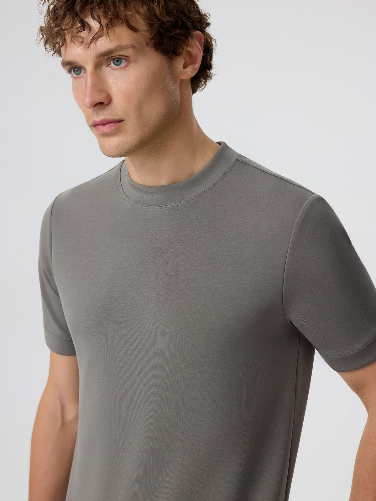 Leonardo Camiseta de manga corta de mezcla modal: corte entallado