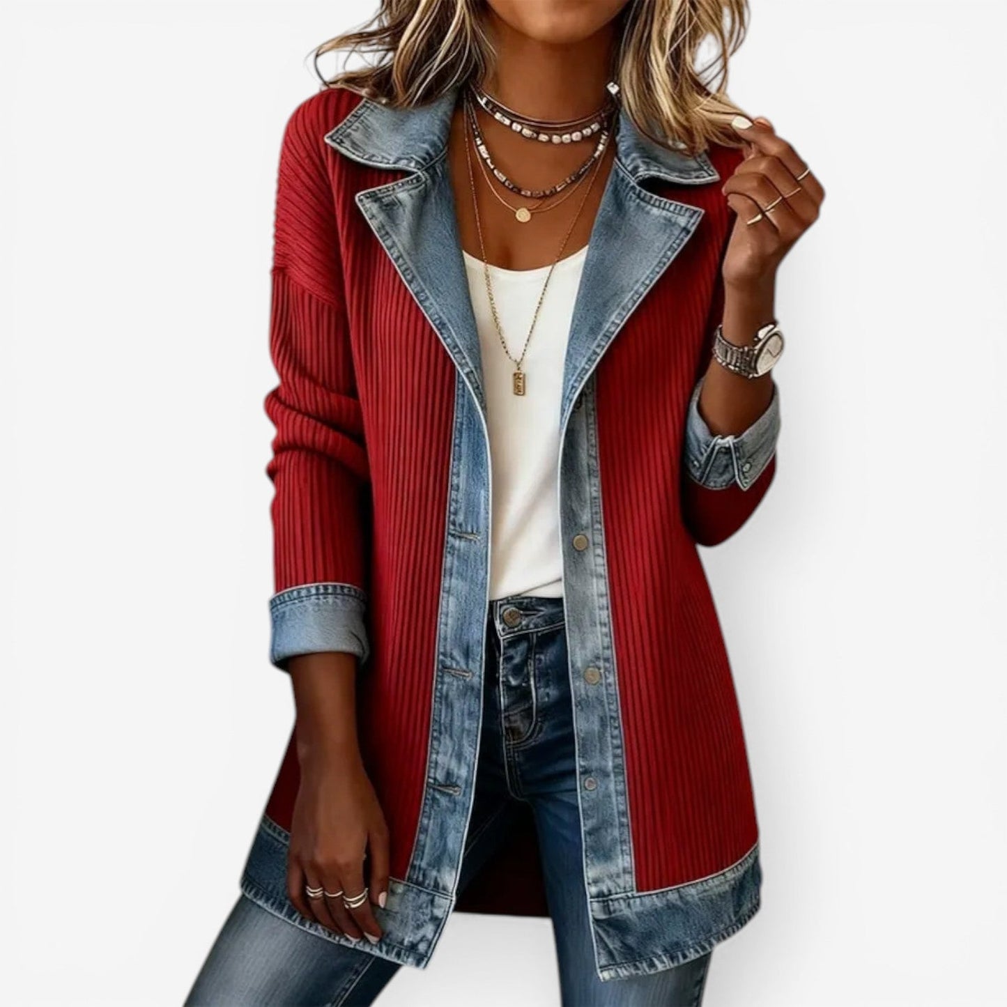 Noelia Chaqueta elegante con capas