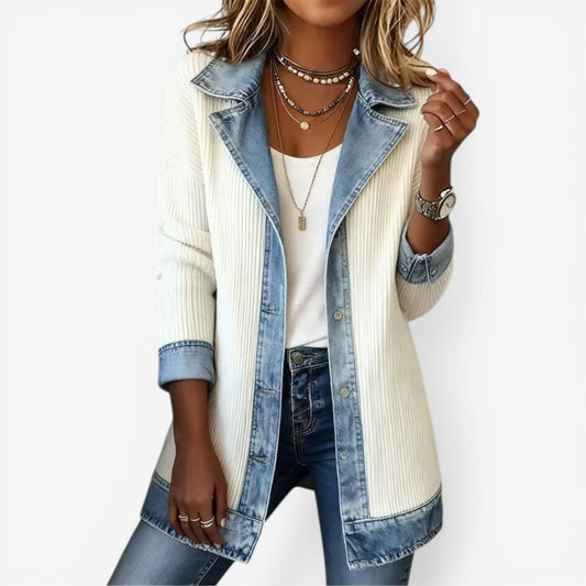 Noelia Chaqueta elegante con capas